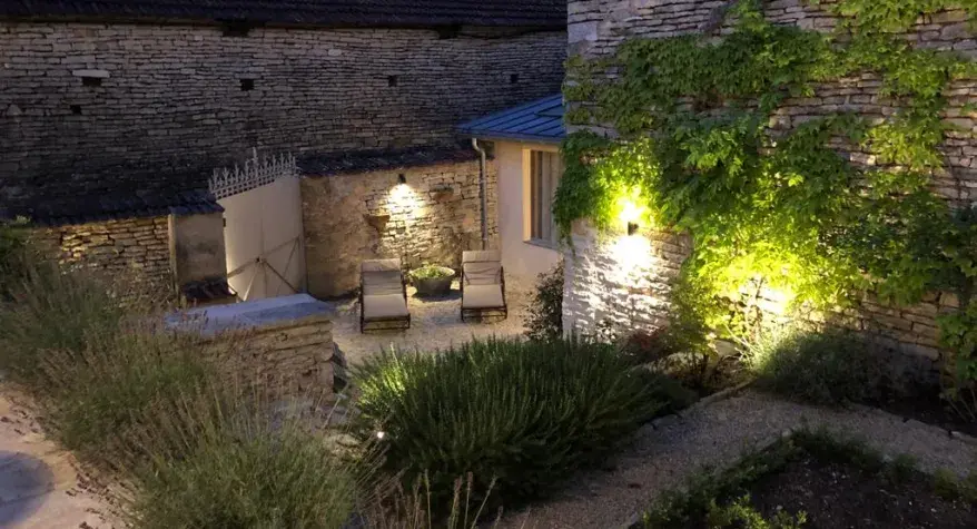 Garden Lighting in Staines - Tungsten Services